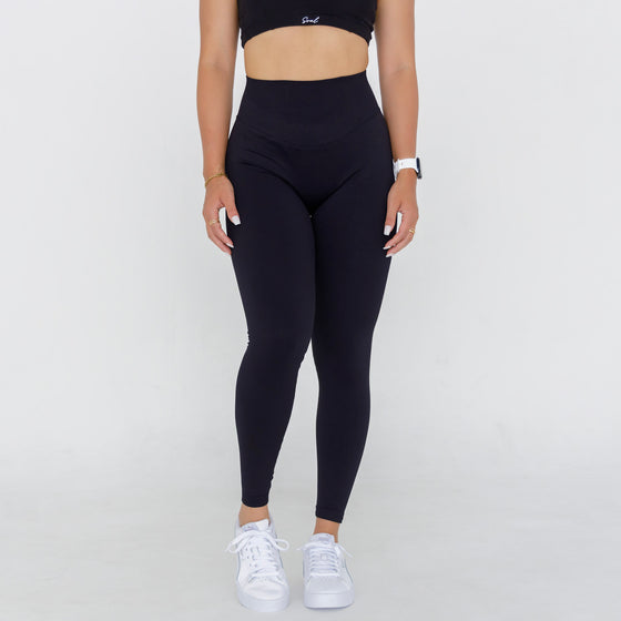 SIERRA - seamless scrunch leggings [Black]