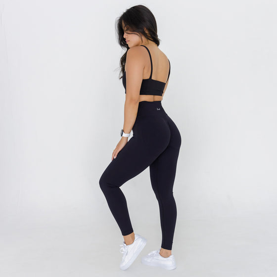 SIERRA - seamless scrunch leggings [Black]